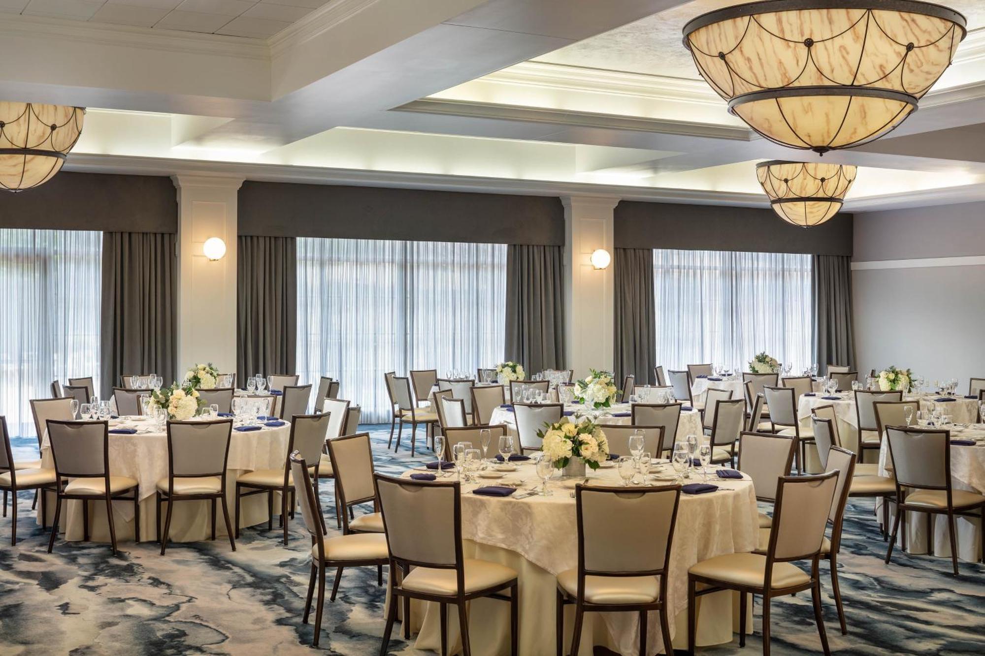 Four Points By Sheraton Norwood Conference Center Luaran gambar